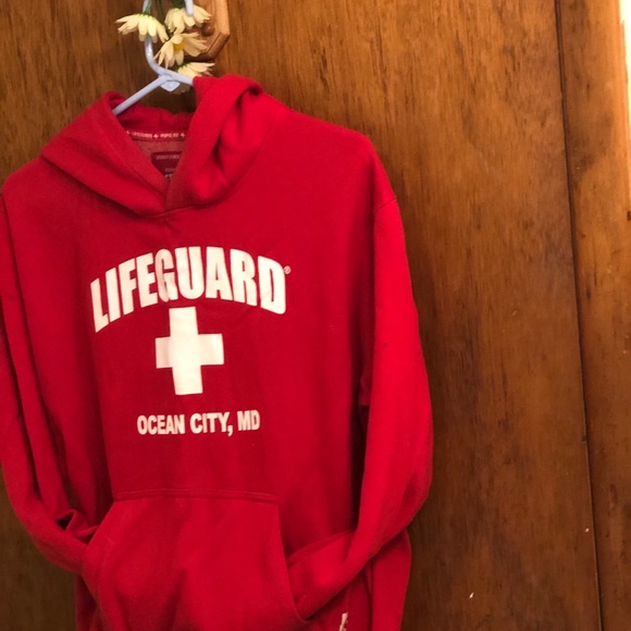 Licensed Lifeguard Sweatshirt🌊 - Picture 2 of 7